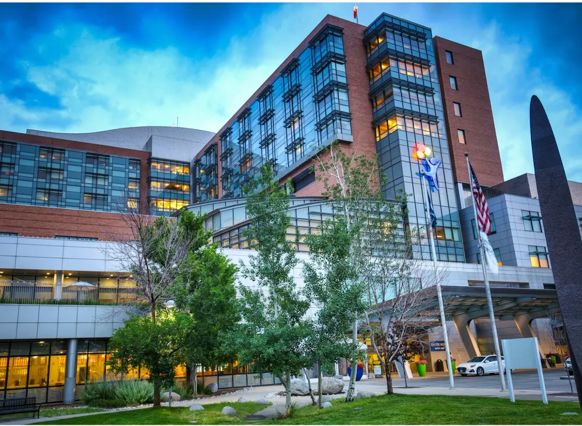 Commercial building campus connected by outdoor network infrastructure, illustrating LAN cable distance planning across large-scale Cat6 installations